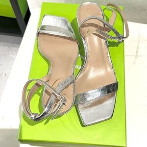 Sam Edelman Metallic Silver Heels